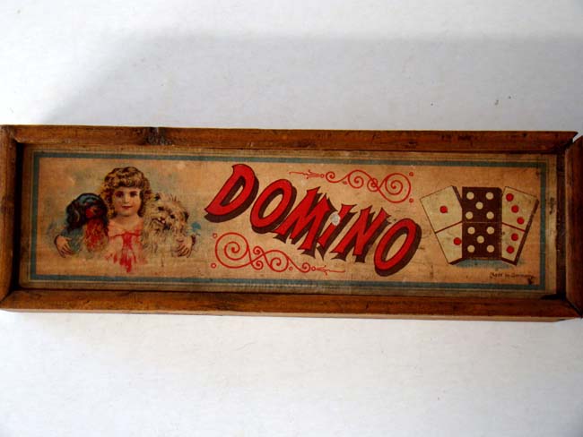 A nice set of Dominoes in their original labeled box circa 1900 — image 2